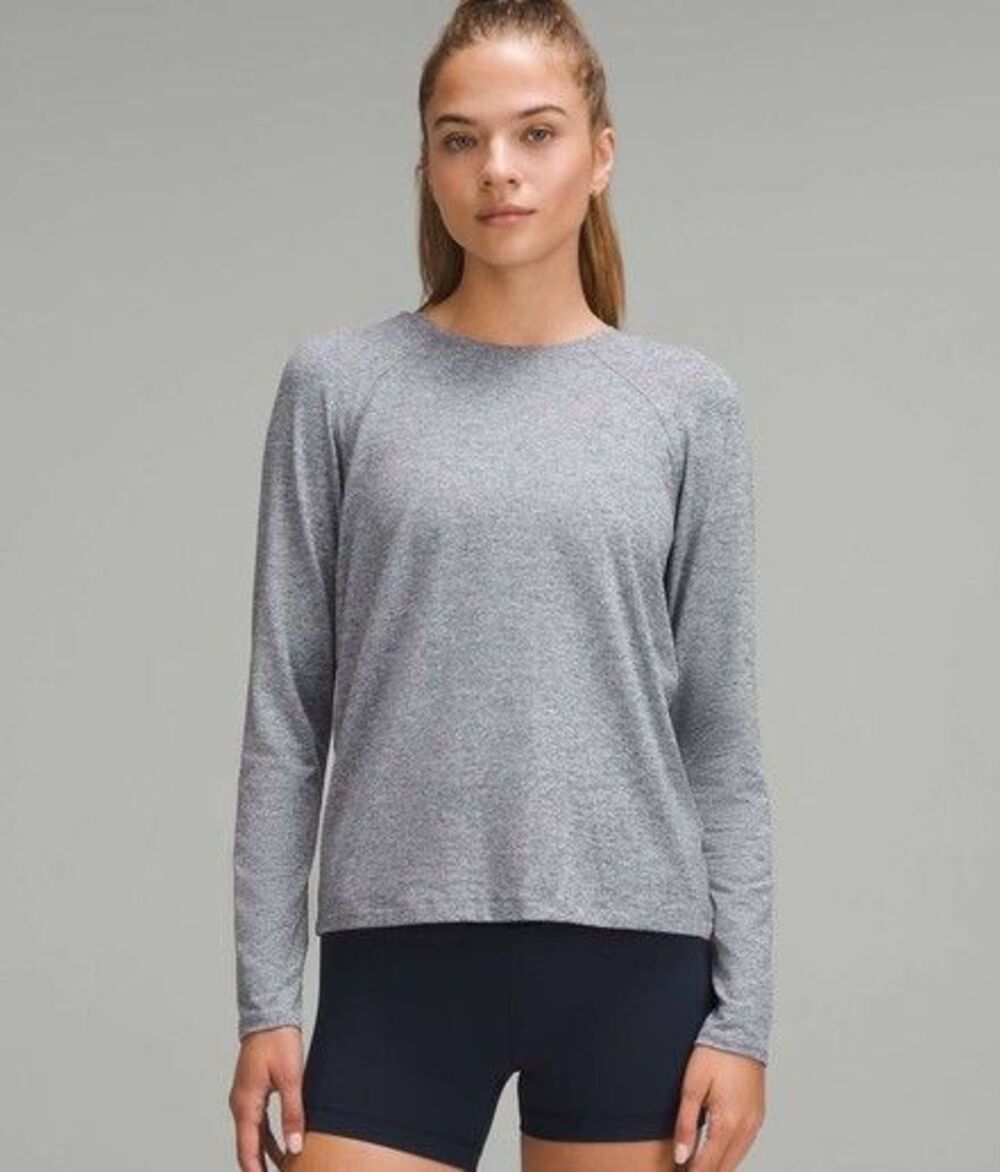 NWT Lululemon License to Train Long Sleeve Shirt Heathered True Navy Size 8